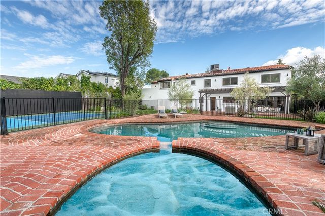 17153 Adlon Road, Encino, CA 91436