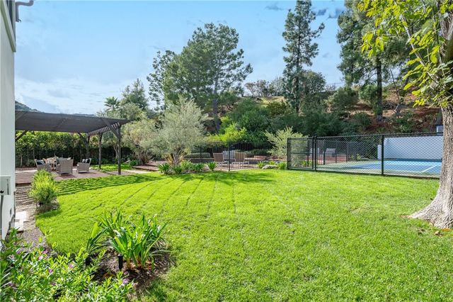 17153 Adlon Road, Encino, CA 91436