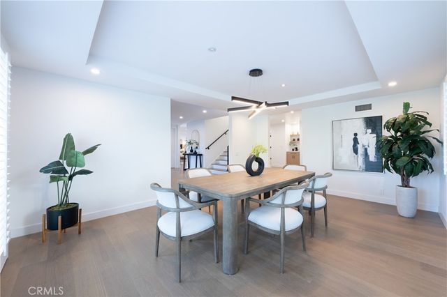 17153 Adlon Road, Encino, CA 91436