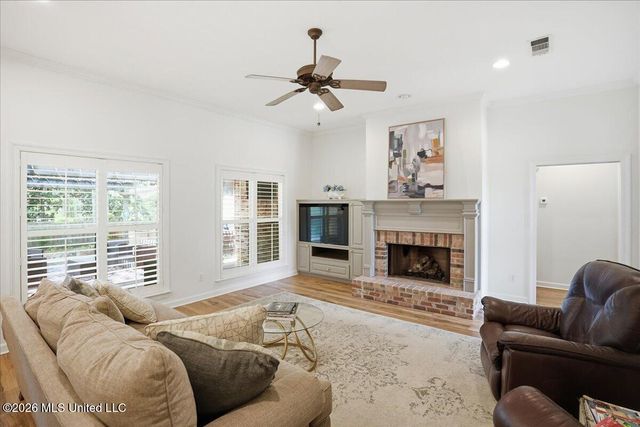 305 Remington Drive, Brandon, MS 39042