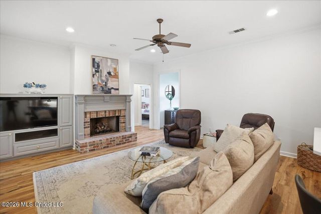 305 Remington Drive, Brandon, MS 39042