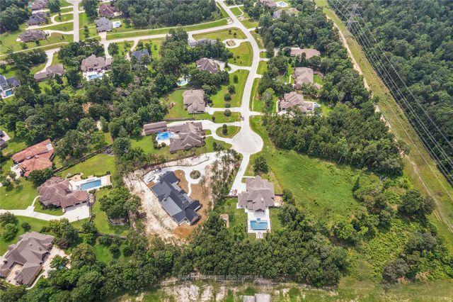 4406 Chateau Creek Way, Spring, TX 77386