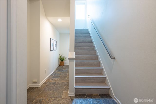 1820 Franklin Avenue E, Seattle, WA 98102