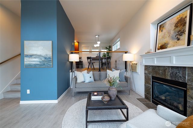 1820 Franklin Avenue E, Seattle, WA 98102