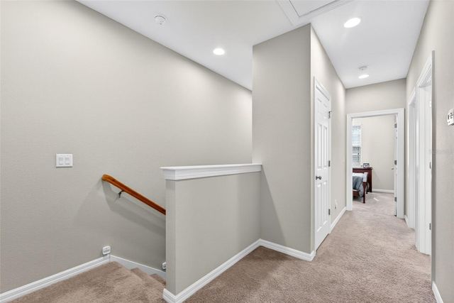 904 VINEYARD LANE, Oldsmar, FL 34677