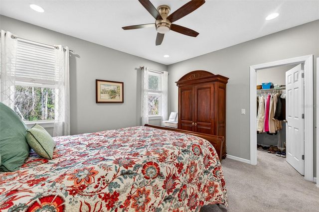 904 VINEYARD LANE, Oldsmar, FL 34677