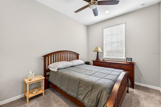 904 VINEYARD LANE, Oldsmar, FL 34677