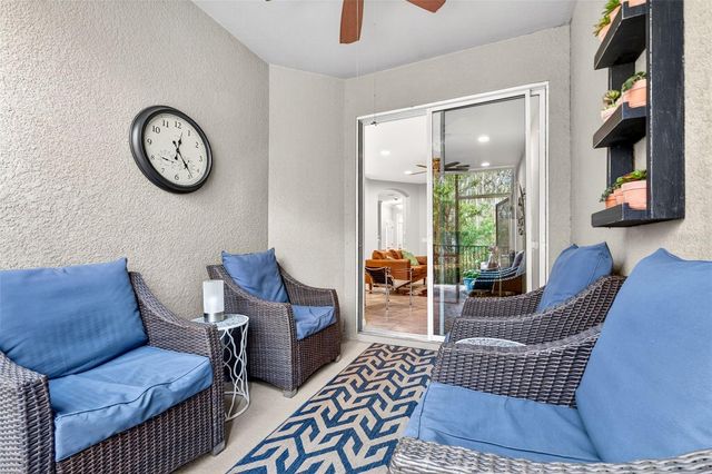 904 VINEYARD LANE, Oldsmar, FL 34677