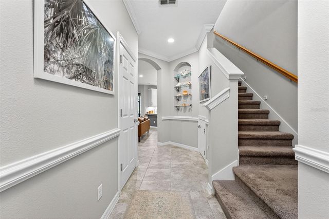 904 VINEYARD LANE, Oldsmar, FL 34677