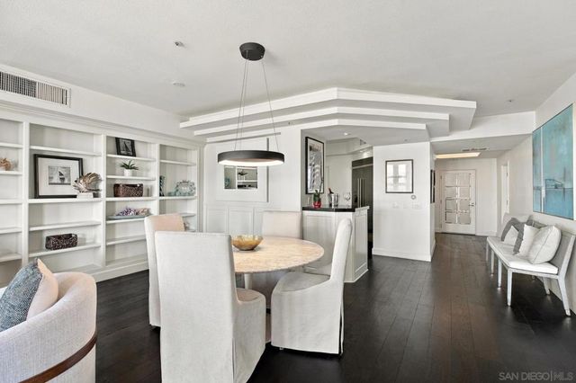 1101 1st St 110, Coronado, CA 92118