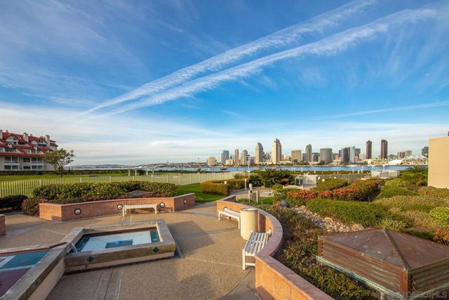 1101 1st St 110, Coronado, CA 92118