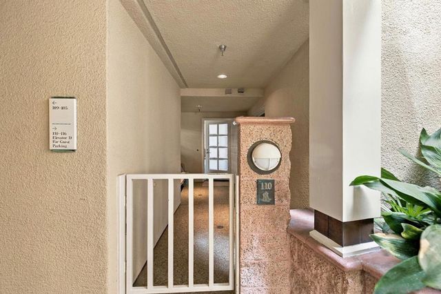 1101 1st St 110, Coronado, CA 92118