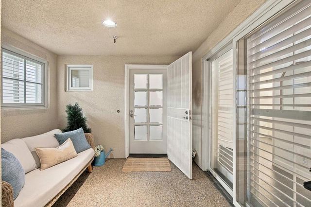 1101 1st St 110, Coronado, CA 92118