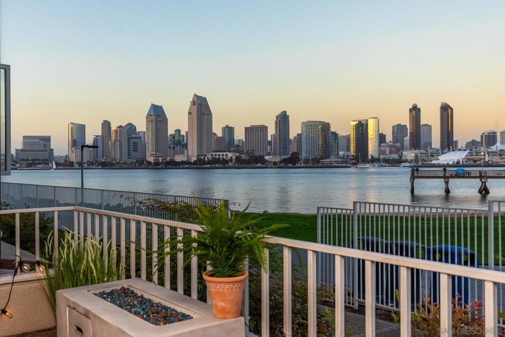 1101 1st St 110, Coronado, CA 92118