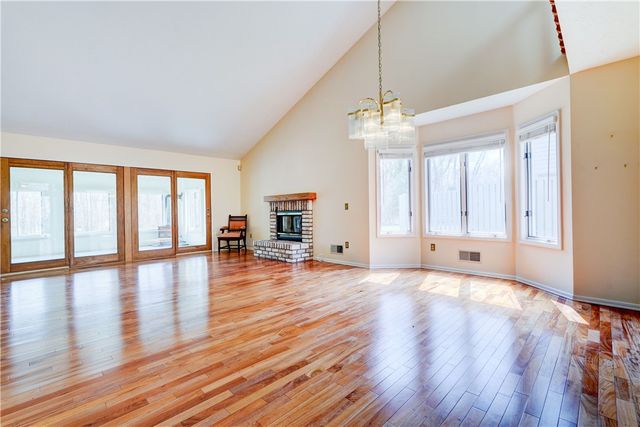 6 Wood Cutters Circle, Greece, NY 14612