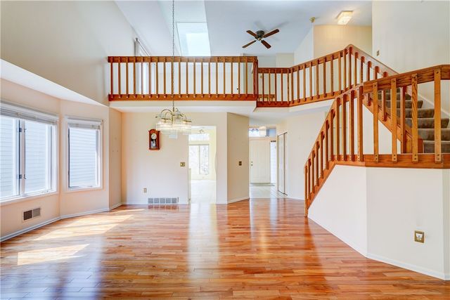 6 Wood Cutters Circle, Greece, NY 14612