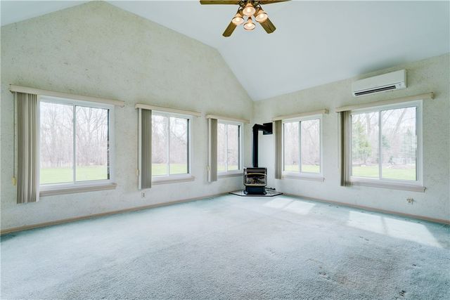 6 Wood Cutters Circle, Greece, NY 14612