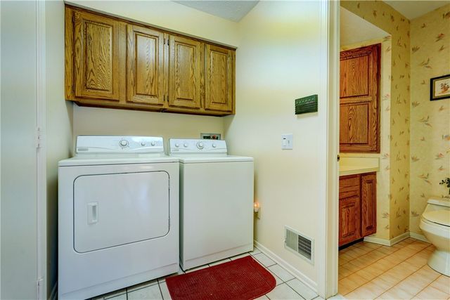 6 Wood Cutters Circle, Greece, NY 14612