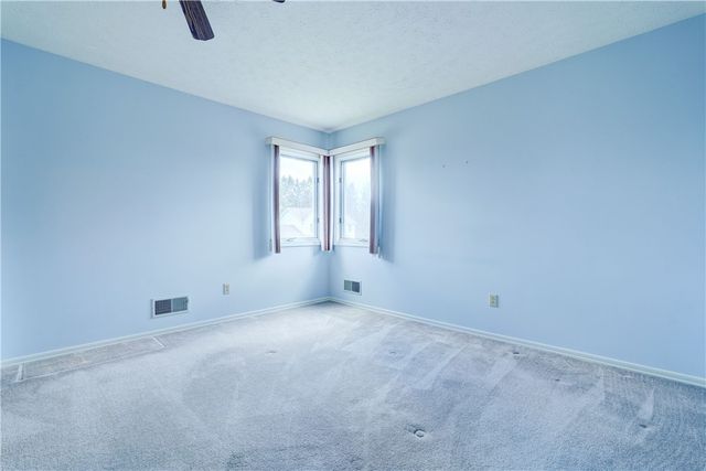 6 Wood Cutters Circle, Greece, NY 14612