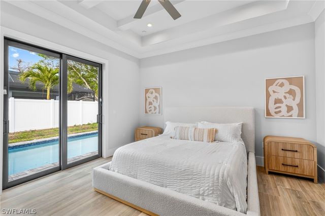 653 107th AVE N, Naples, FL 34108