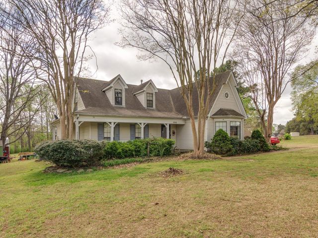 4099 SODERLUND CV, Millington, TN 38053