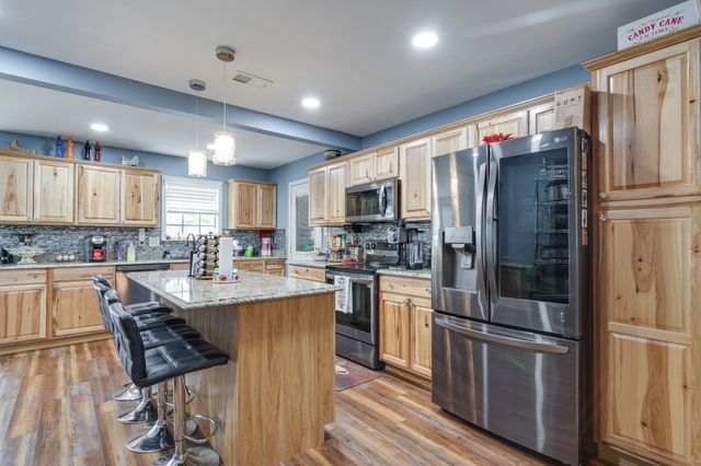 4099 SODERLUND CV, Millington, TN 38053