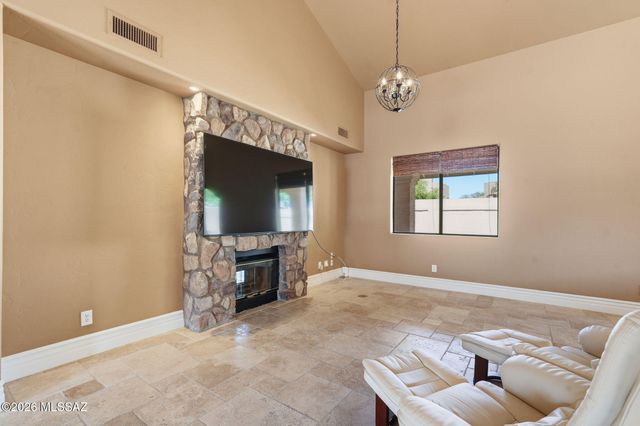 1391 E Sonoran Desert Drive, Oro Valley, AZ 85737