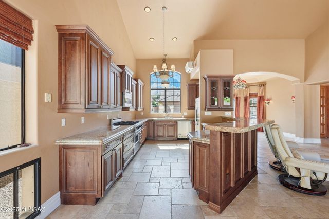 1391 E Sonoran Desert Drive, Oro Valley, AZ 85737