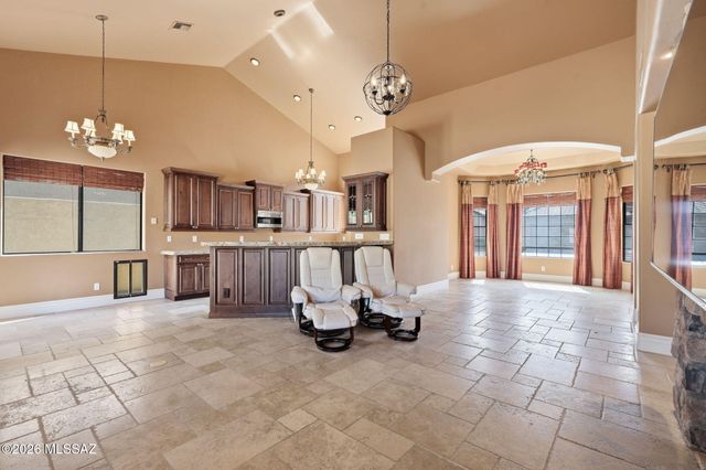 1391 E Sonoran Desert Drive, Oro Valley, AZ 85737