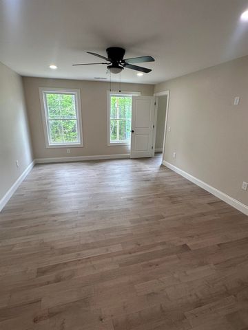 152 Brewster Road, Barrington, NH 03825
