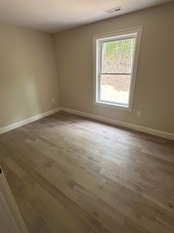 152 Brewster Road, Barrington, NH 03825