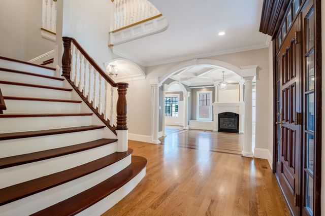 52 North Border Rd., Winchester, MA 01890