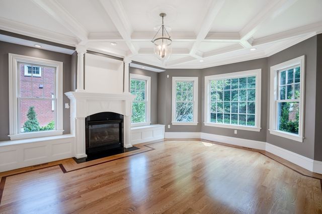 52 North Border Rd., Winchester, MA 01890