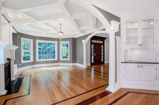 52 North Border Rd., Winchester, MA 01890