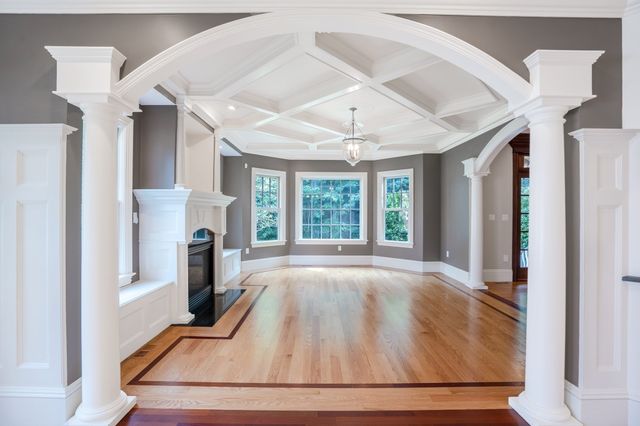 52 North Border Rd., Winchester, MA 01890