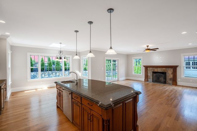 52 North Border Rd., Winchester, MA 01890