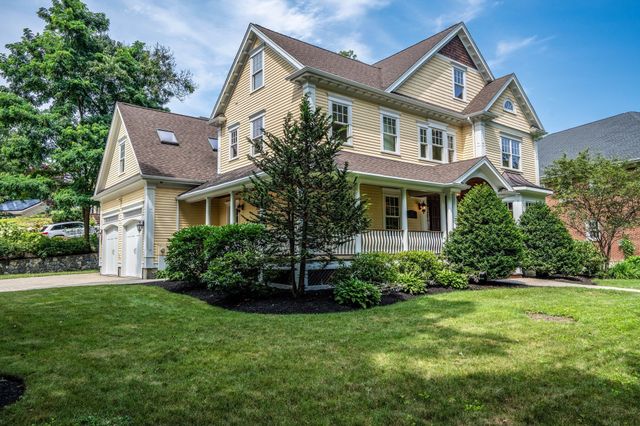 52 North Border Rd., Winchester, MA 01890