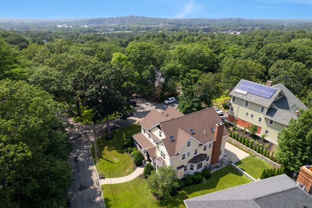 52 North Border Rd., Winchester, MA 01890