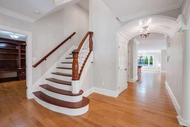 52 North Border Rd., Winchester, MA 01890
