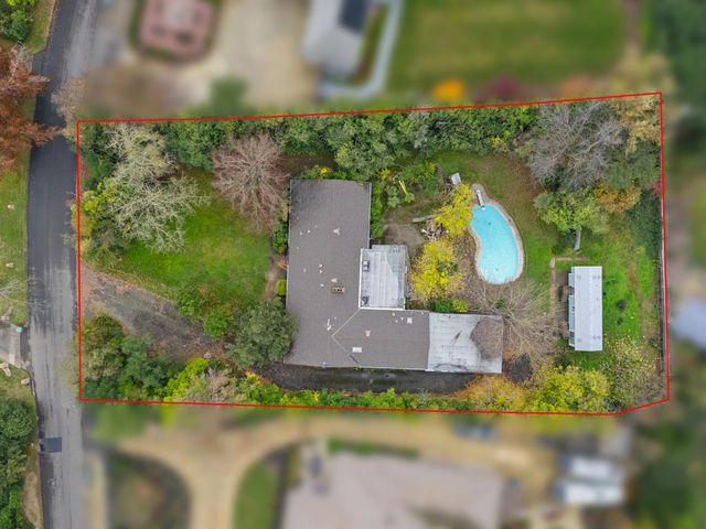1831 Maple Glen Rd, Sacramento, CA 95864