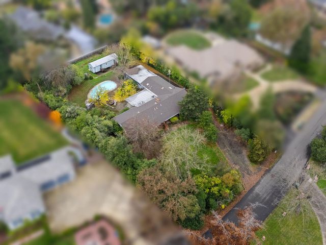 1831 Maple Glen Rd, Sacramento, CA 95864