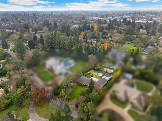 1831 Maple Glen Rd, Sacramento, CA 95864