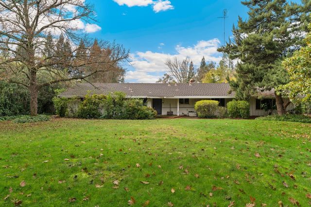 1831 Maple Glen Rd, Sacramento, CA 95864