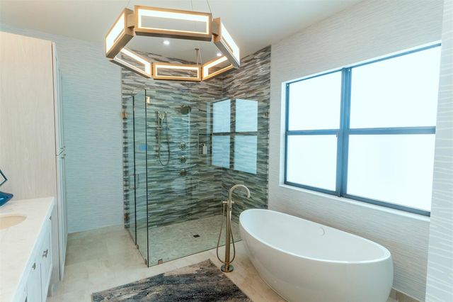 12664 Solana Bay Circle, Palm Beach Gardens, FL 33412