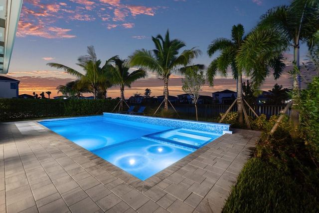 12664 Solana Bay Circle, Palm Beach Gardens, FL 33412