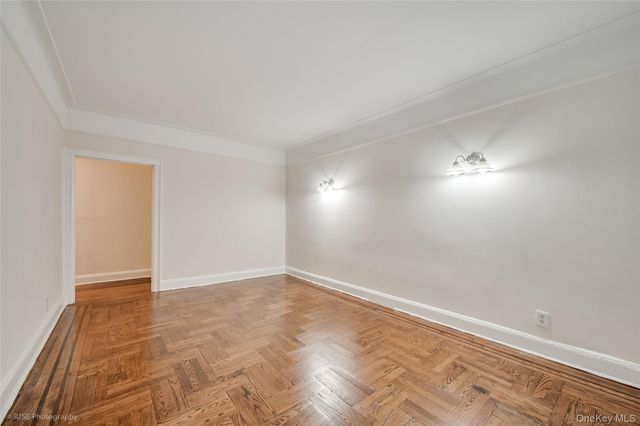 43-33 46th Street A6, Sunnyside, NY 11104