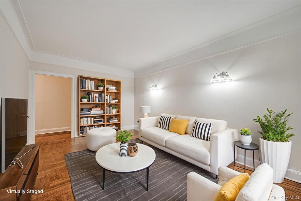 43-33 46th Street A6, Sunnyside, NY 11104