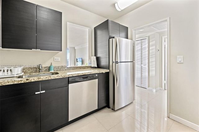5601 Collins Ave 1618, Miami Beach, FL 33140