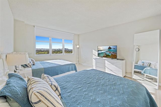 5601 Collins Ave 1618, Miami Beach, FL 33140