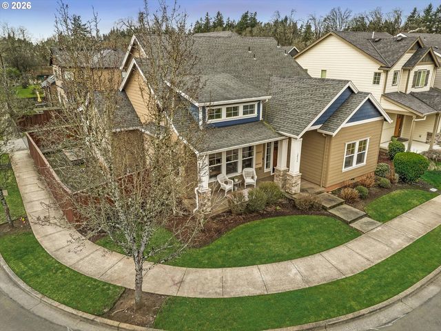 18775 SUNBLAZE Dr, Oregon City, OR 97045